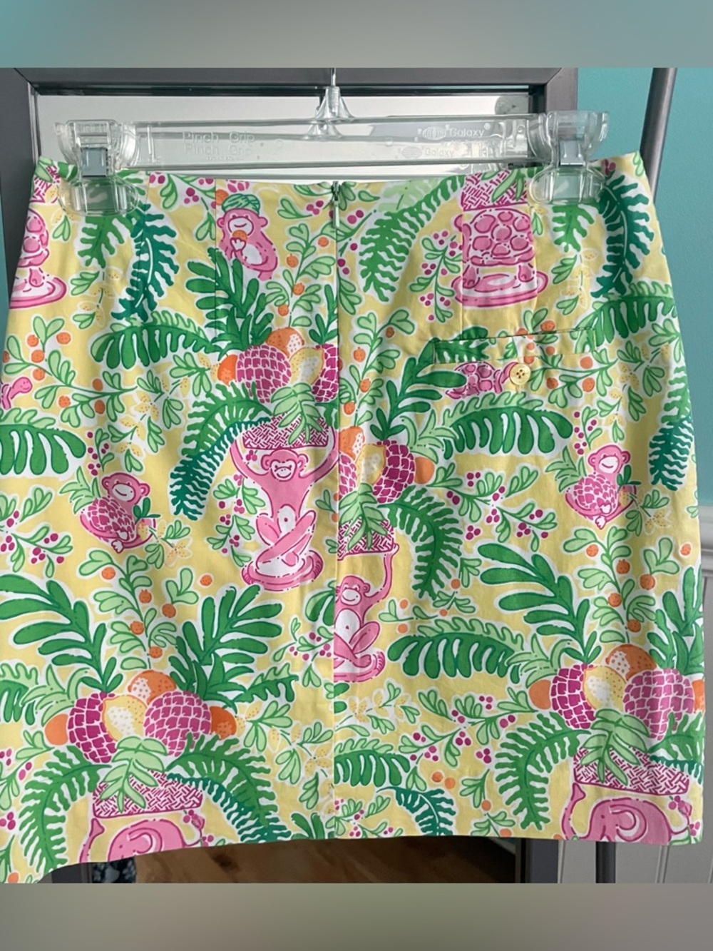 Lilly Pulitzer White Label skirt in Lemon Sorbet Monkey